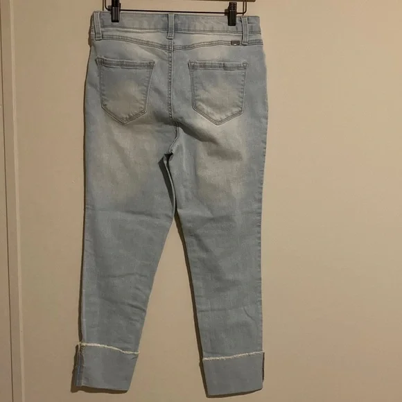 1822 Denim Women's Light Blue Cropped Jeans - Picture 6 of 10
